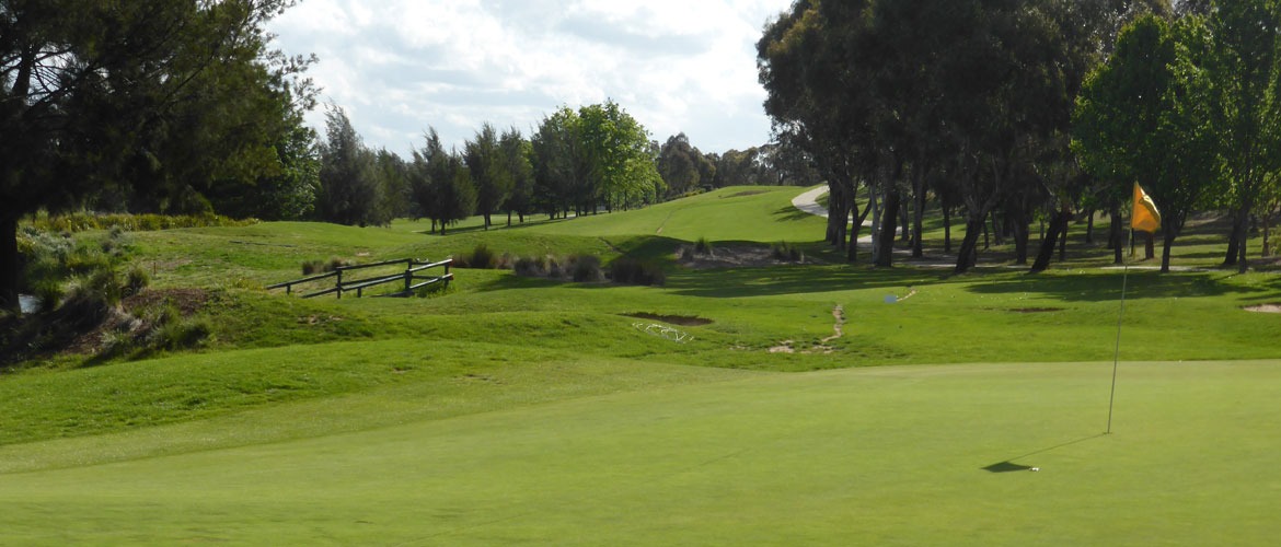 Gungahlin Lakes Golf Course