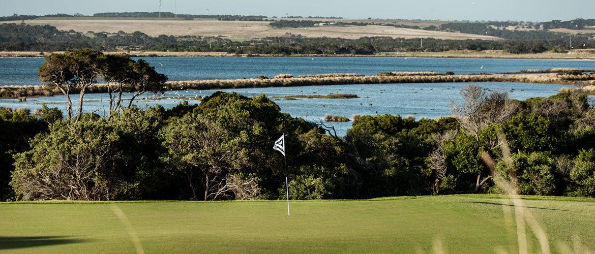 Lonsdale Links Golf Course