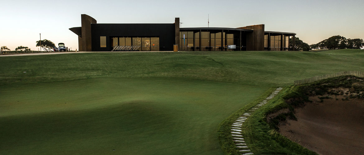 Lonsdale Links Golf Course